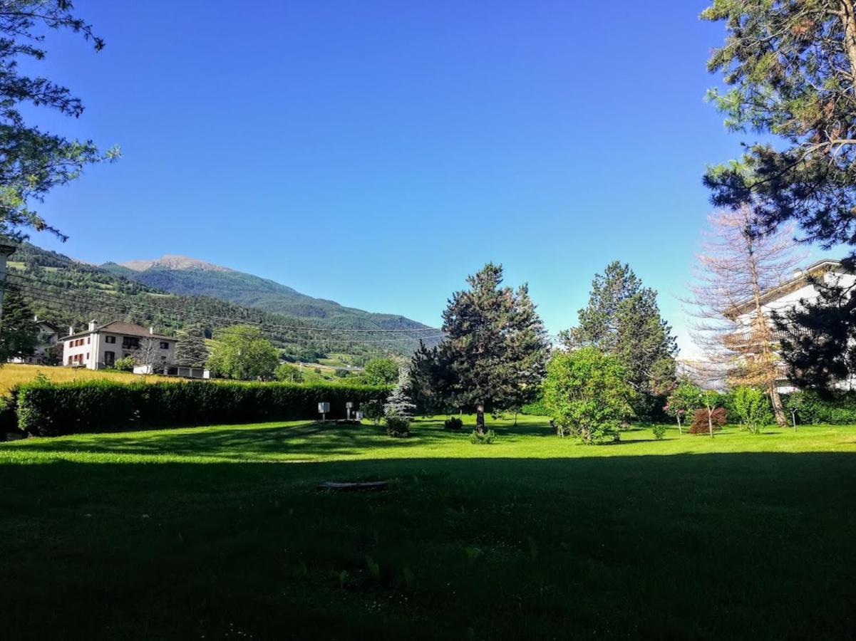 Appartamento La Vache Qui Roule Aosta Esterno foto