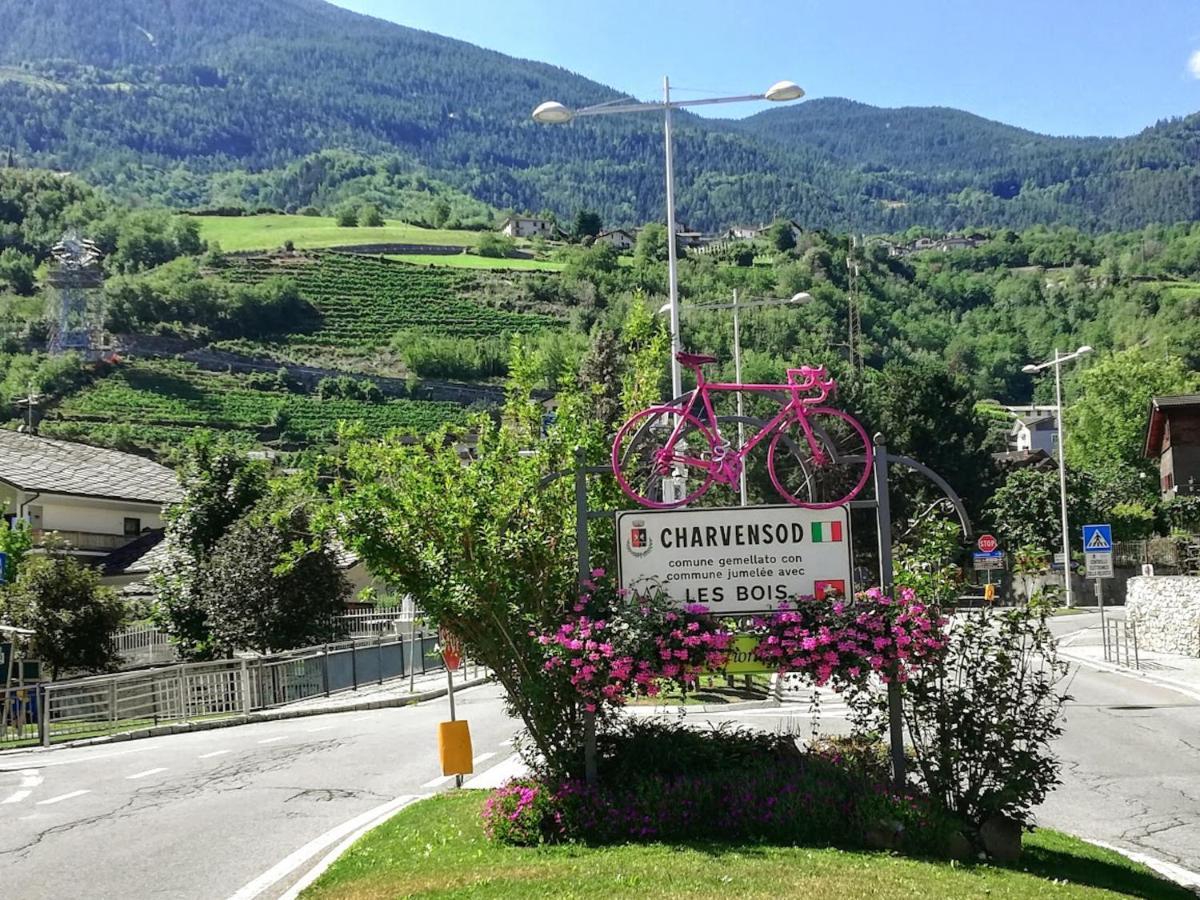 Appartamento La Vache Qui Roule Aosta Esterno foto